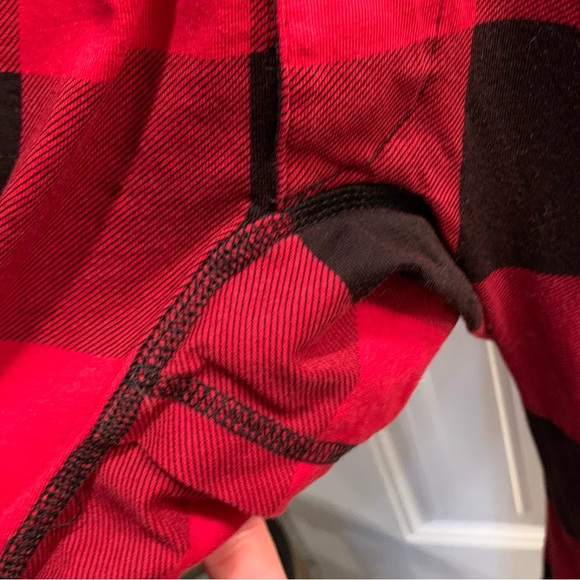 JCREW knit goods. Lg. Mens. Red & Black plaid. Full body button up adult pjs. - Picture 10 of 14